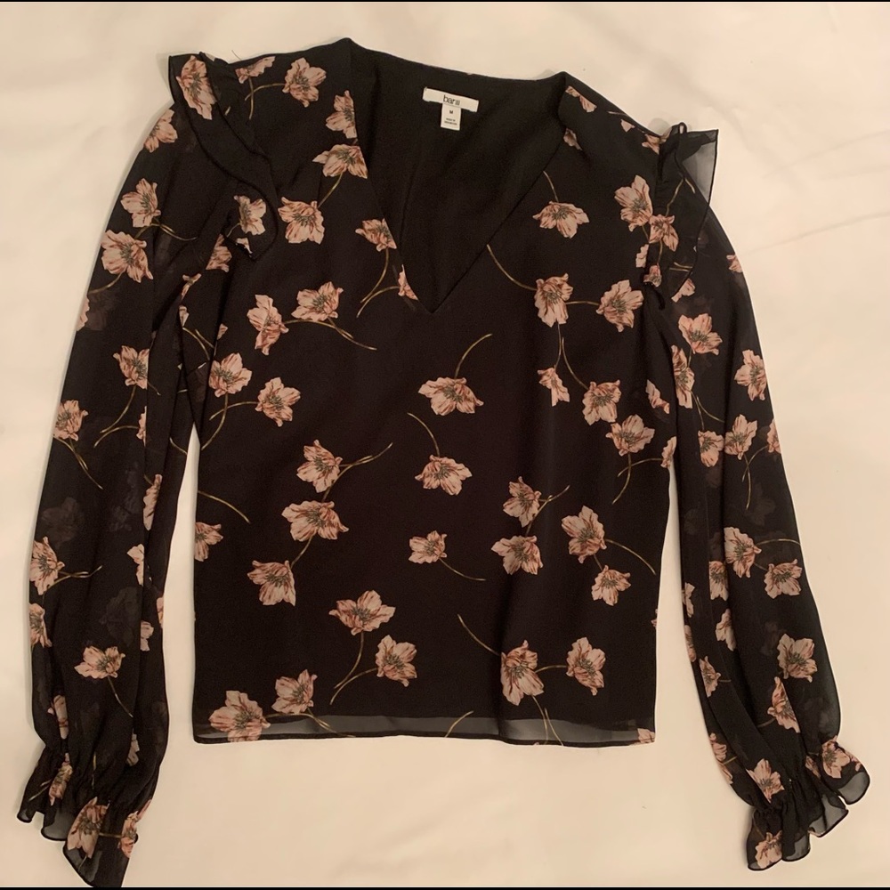 Bar lll Floral Print Long Sleeve V-Neck Ruffle Top